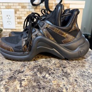 Louis Vuitton Black and Brown Athletic Shoes